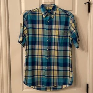 JOS A BANK Short Sleeve Button down shirt